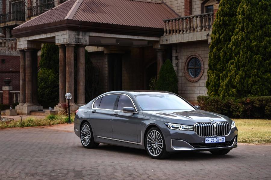  BMW 750Li xDrive (G12) 2019 года  (ZA) (фото 20 из 40)